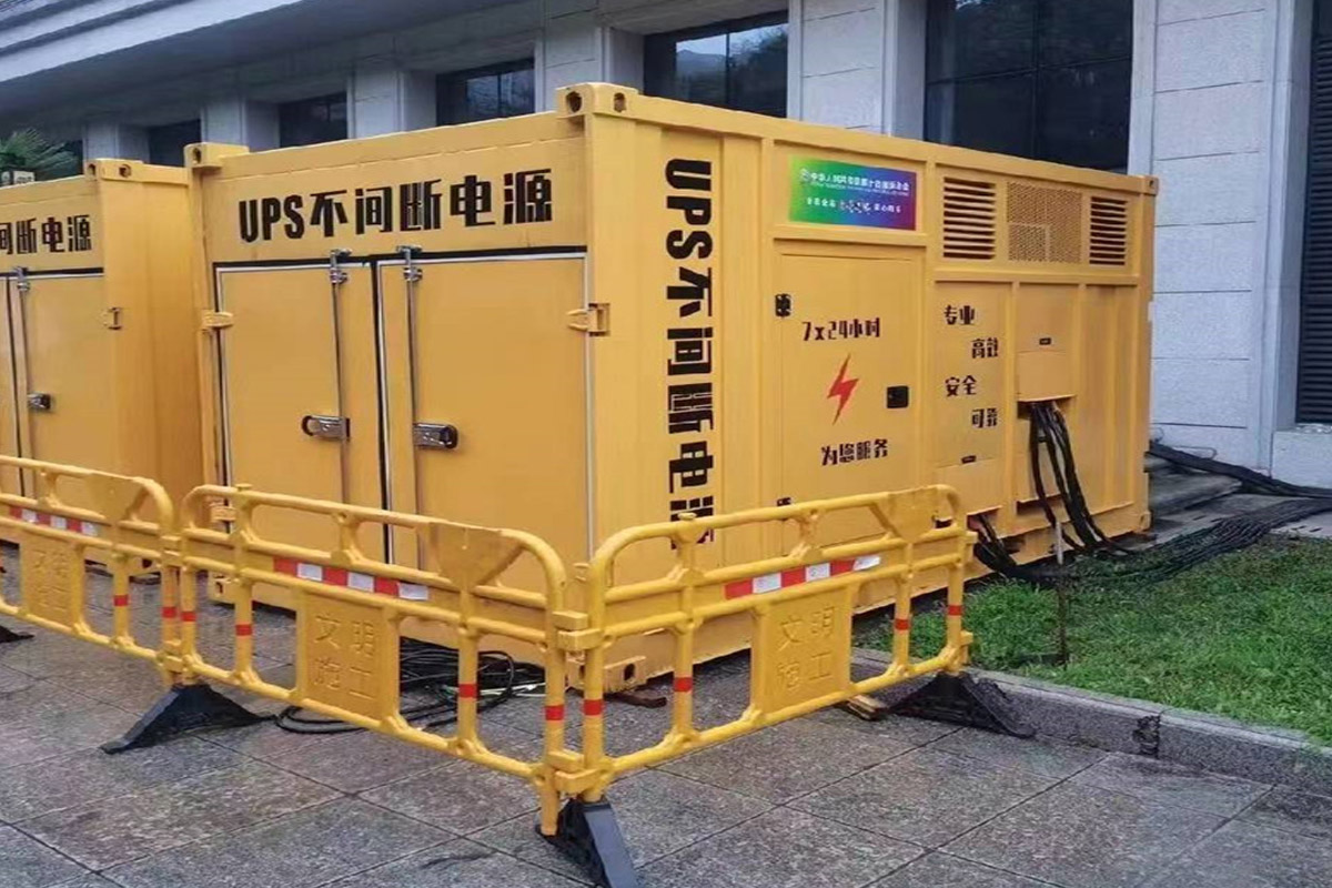 四子王发电机租赁施工现场